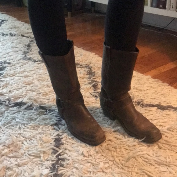 Frye brown cowboy boots - Picture 2 of 5